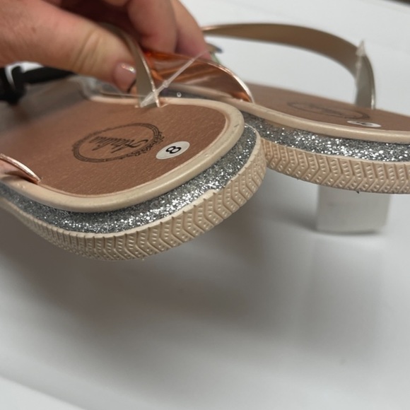 NWT Atalina Flip Flop Sandals Champagne With Silver Glitter Assorted Sizes - Picture 5 of 6